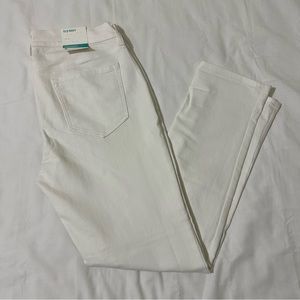 NWT Old Navy Boyfriend Straight Jeans White Size 8